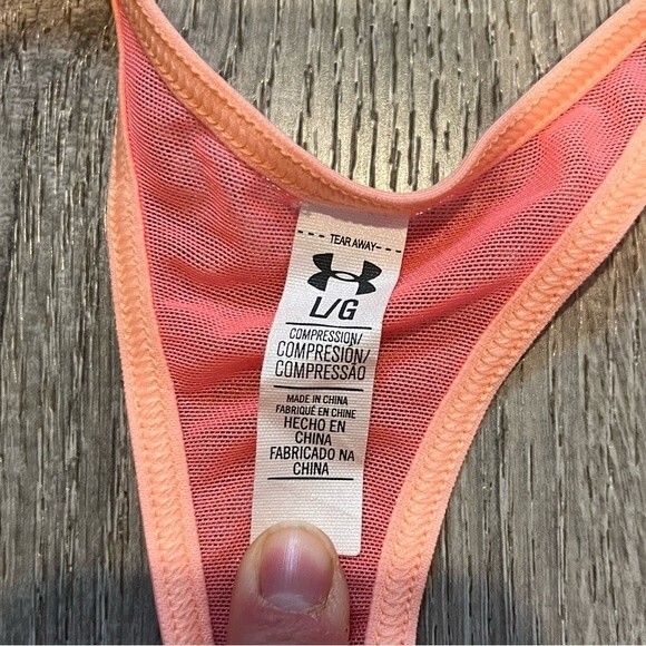 Under Armour Women's Compression Armour Breathe Bra Size Large - Picture 5 of 6